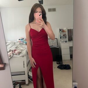 RED WINDSOR PROM DRESS!!